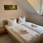 Garni Und Gaststätte Zum Holzfäller