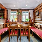 Hotel Garni Und Gaststaette Zum Holzfaeller