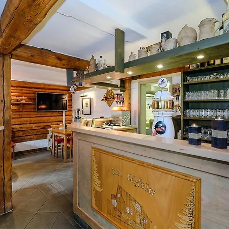 Garni Und Gaststaette Zum Holzfaeller 2*