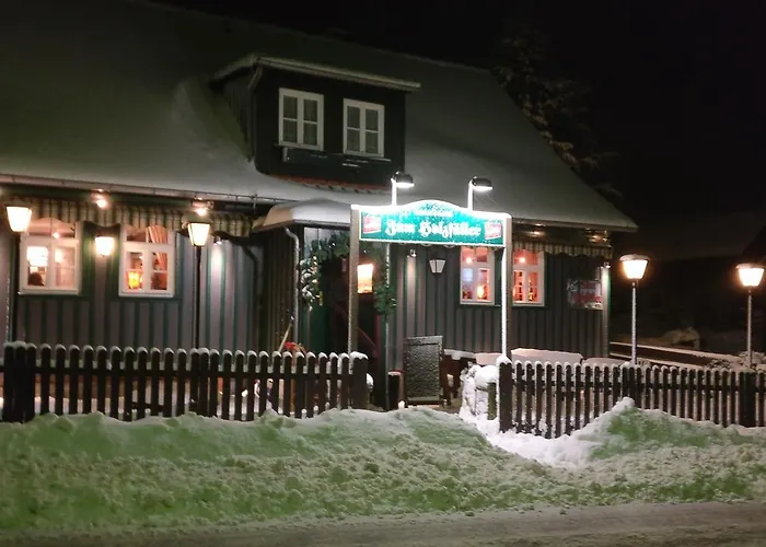 Hotel Garni Und Gaststaette Zum Holzfaeller 2*