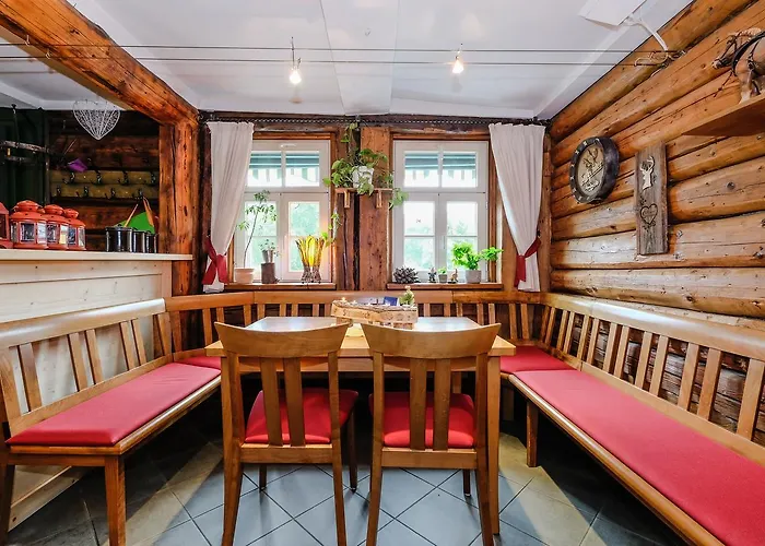 Hotel Garni Und Gaststaette Zum Holzfaeller
