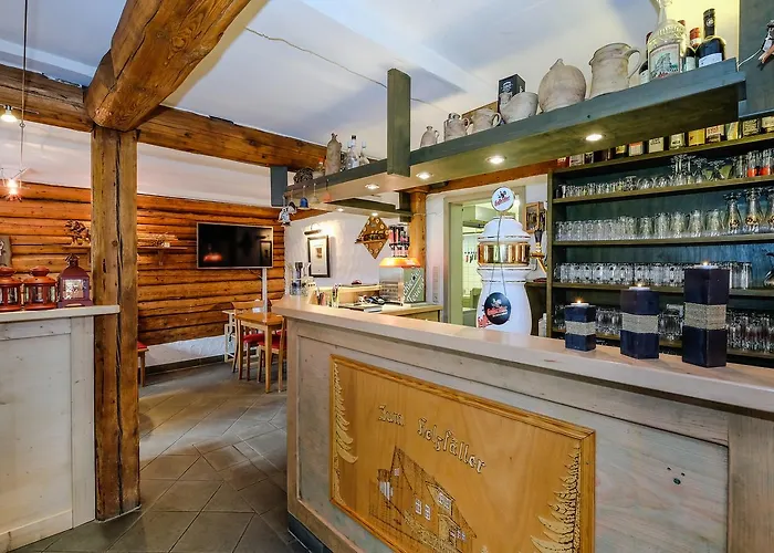 Garni Und Gaststaette Zum Holzfaeller 2*